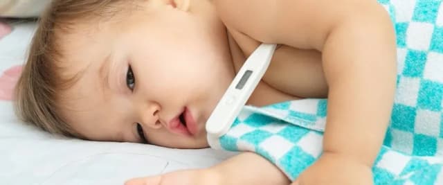 Jak podawać leki na gorączkę dziecku - bezpieczne dawkowanie i metody